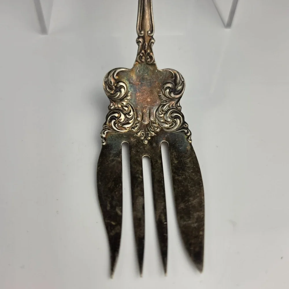 Antique WM Rogers & Son AA Silverplate Berry Spoon & Cold Meat Fork Set